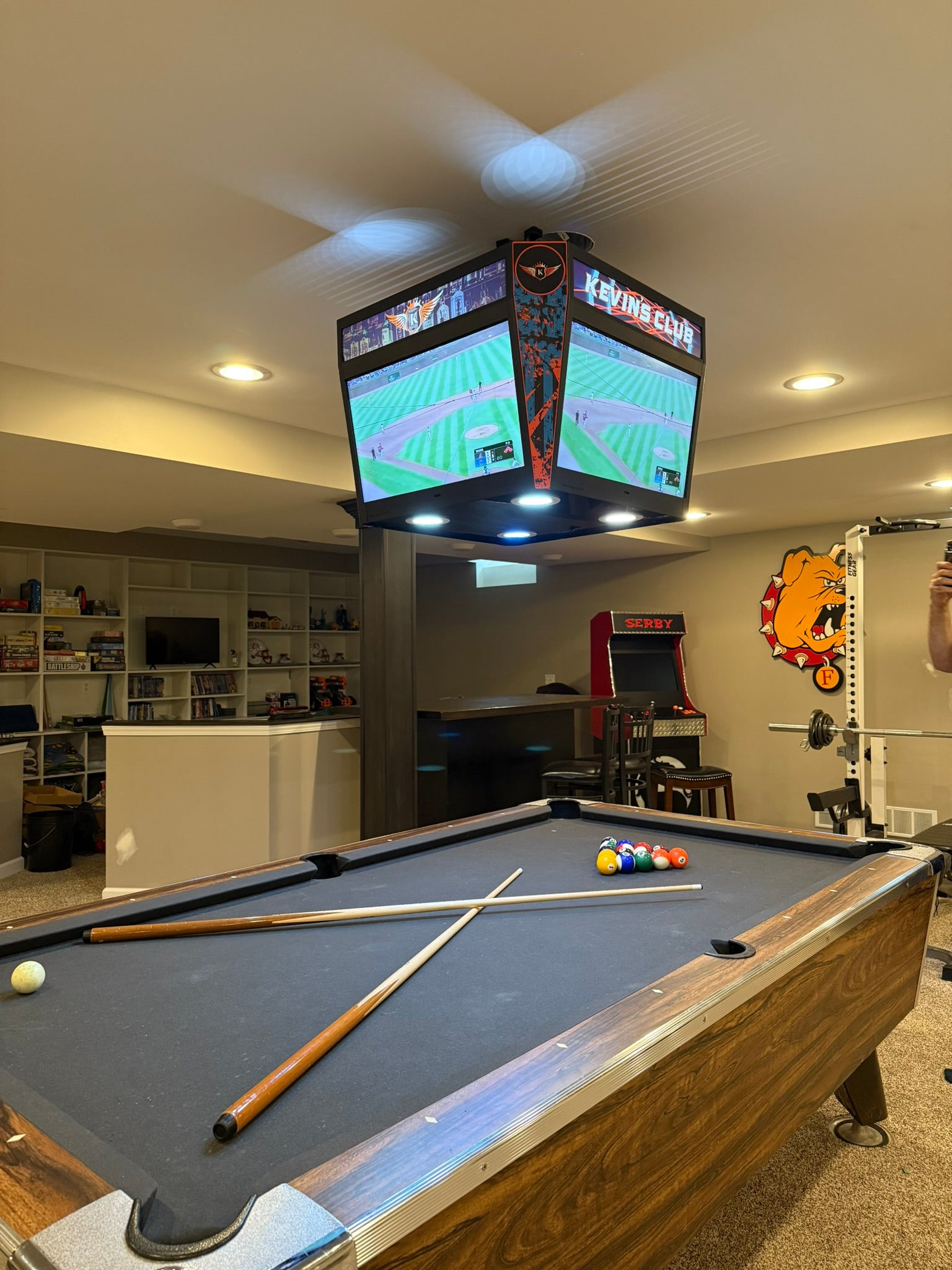 JumboTron - Ultimate Package (TVs Included) - TronVision Enterprises 